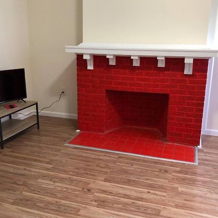 Large And Private 3 Bedroom And 1 Bathroom Apartment Near Newark International Airport Ewr And New York City Zewnętrze zdjęcie