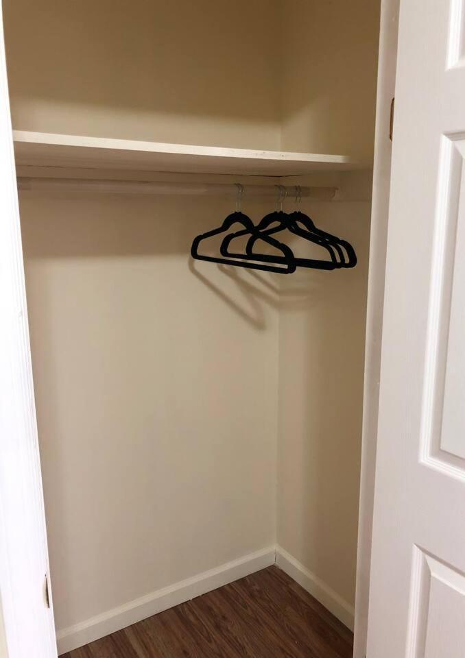 Large And Private 3 Bedroom And 1 Bathroom Apartment Near Newark International Airport Ewr And New York City Zewnętrze zdjęcie