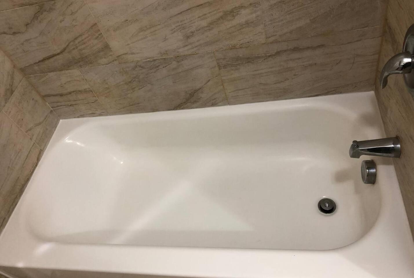 Large And Private 3 Bedroom And 1 Bathroom Apartment Near Newark International Airport Ewr And New York City Zewnętrze zdjęcie