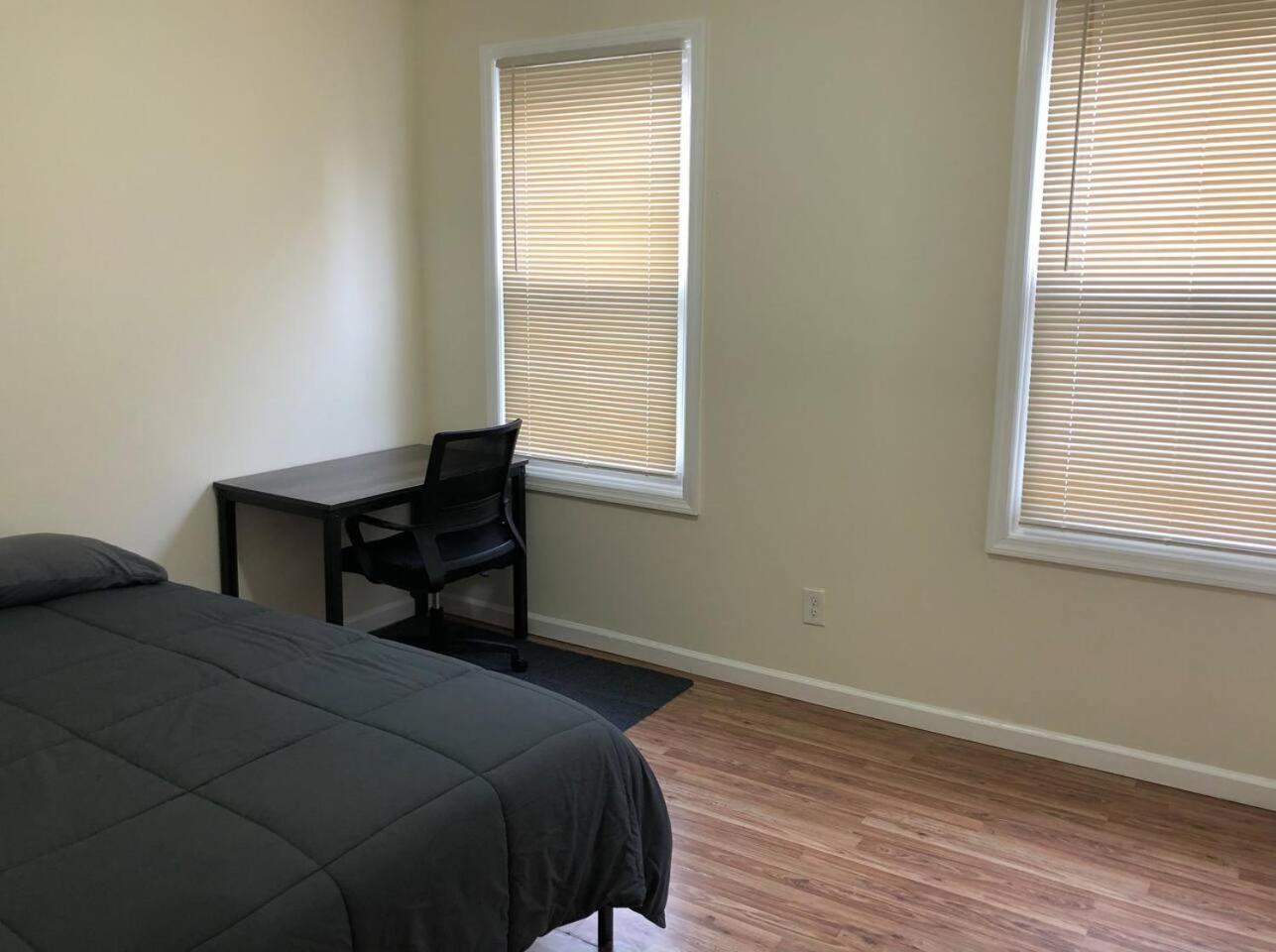 Large And Private 3 Bedroom And 1 Bathroom Apartment Near Newark International Airport Ewr And New York City Zewnętrze zdjęcie