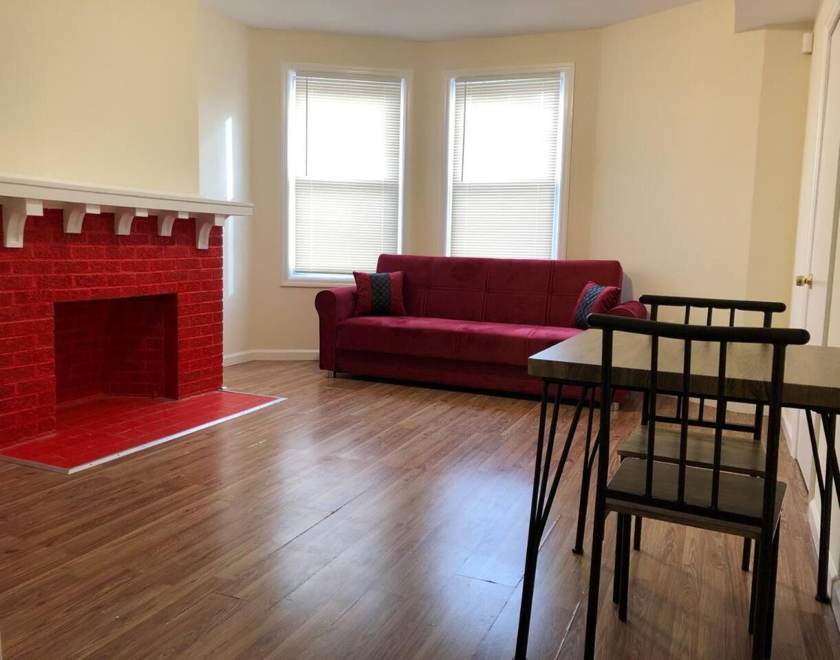 Large And Private 3 Bedroom And 1 Bathroom Apartment Near Newark International Airport Ewr And New York City Zewnętrze zdjęcie